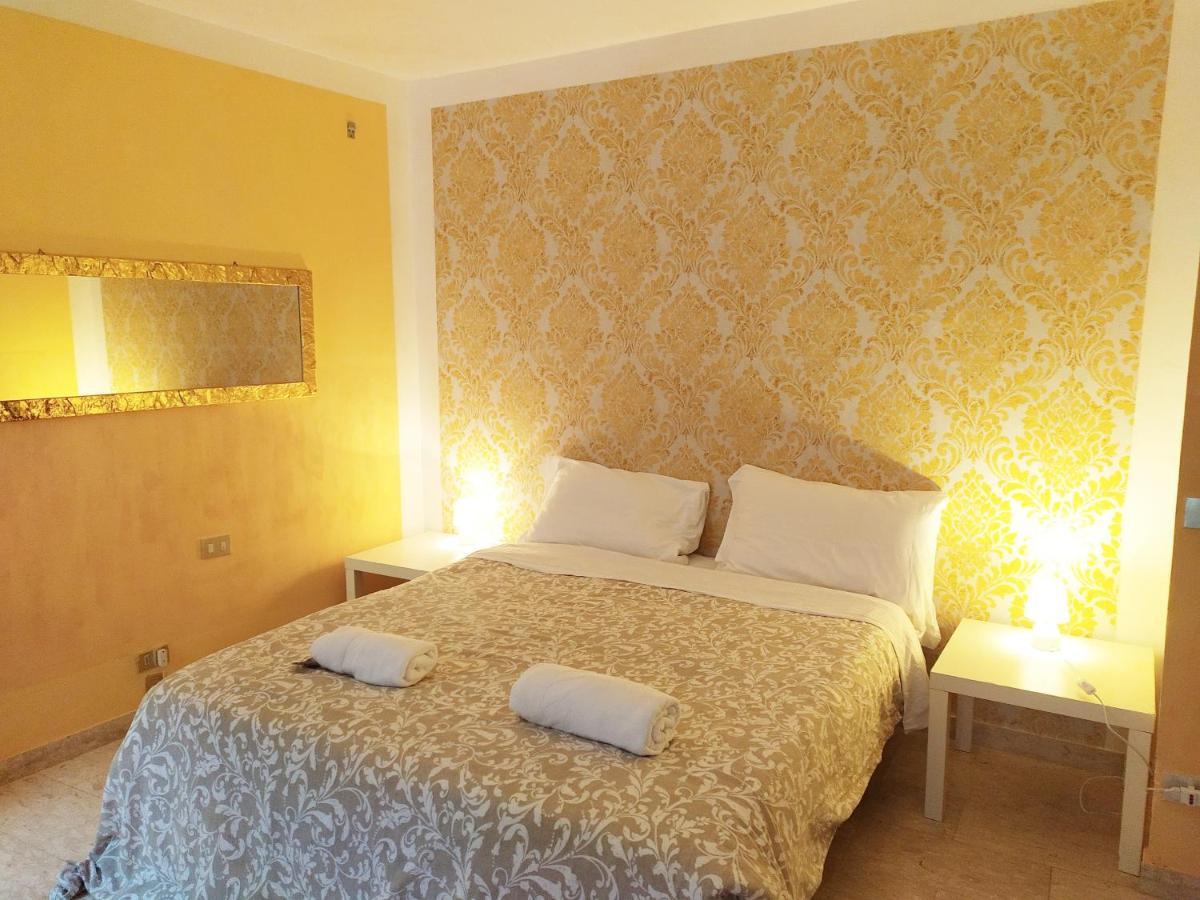 Hotel Two Steps From Rialto Bridge Venecia Exterior foto