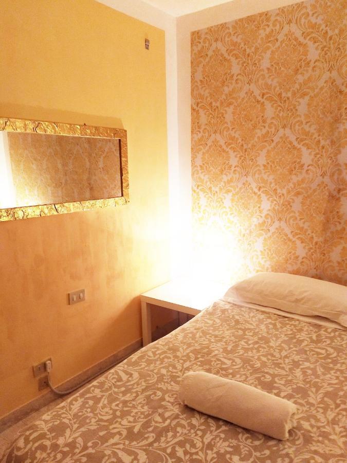 Hotel Two Steps From Rialto Bridge Venecia Exterior foto