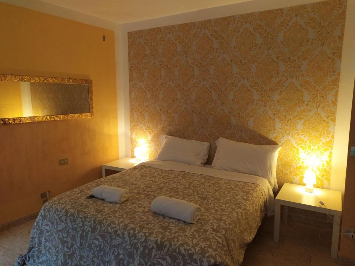 Hotel Two Steps From Rialto Bridge Venecia Exterior foto